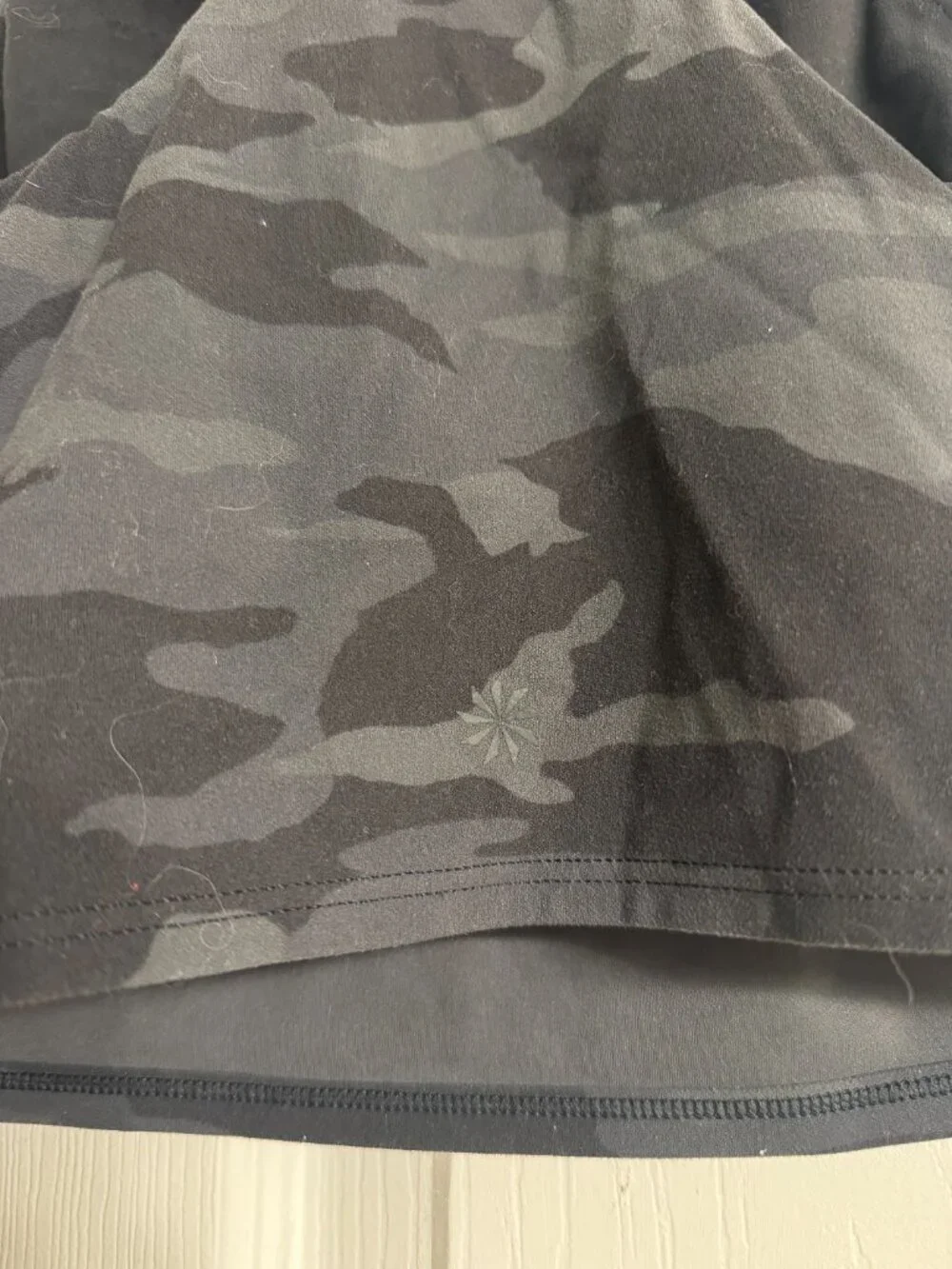 Athleta Conscious Crop longline sports bra camo print size small